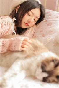 白月光死后，我成了妻子的白月光在线
