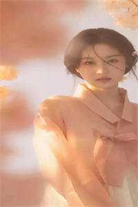 老婆助理当众逼我裸奔，我选择离婚by秦风王阳