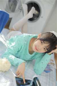 柳香吴年写的小说娘子饿肚子，我造反登基全文阅读