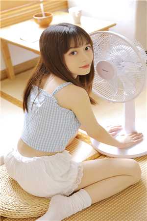 签到变强：我被五个校花女儿曝光了身份免费