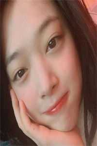 老师爱男如命，我让她身败名裂试读