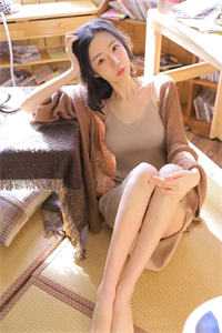 她东山再起，背后东家是我必读文