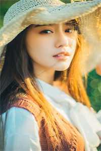 一首素颜，惊艳前妻的天后小姨畅销巨著