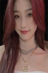 拍卖会全家维护假千金后，我选择点天灯全文+免费