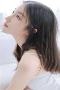钓系美人穿越后，她每天都在修罗场完结文