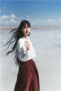 土匪到来时，妻子正在陪白月光过生日小说大结局