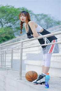 再见八零：离婚后我改嫁团长全章节