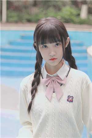 清冷校花竟然是我未来女友