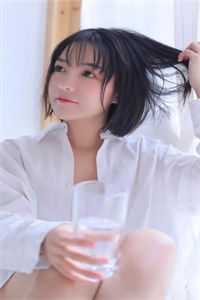 我用灵血救他性命，他却立别的女子为后爆款热文
