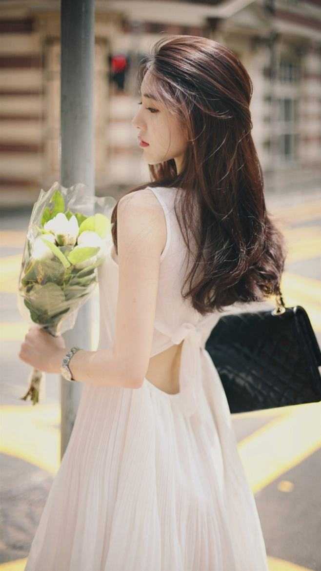 重生饥荒年：带着妹妹奔小康无删版