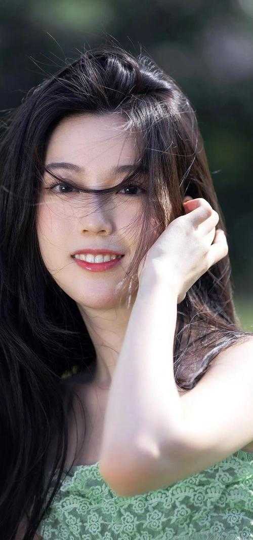 豪门妻子帮初恋养孩子，我改娶病娇美人她崩溃了全本小说推荐