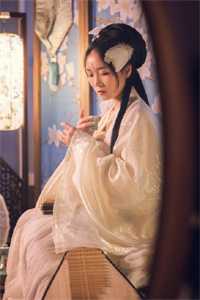 穿越：女配她逆袭成了女主最新章节