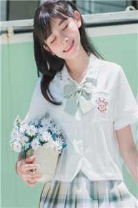 我选软萌白月光后，校花哭惨了:番外+无删减版