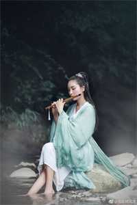 我的头等舱被免费升级为经济舱徐菲钱深番外