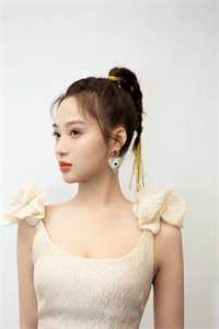 高考当天，老公把女儿的身份证换成了月子中心卡全文+后续