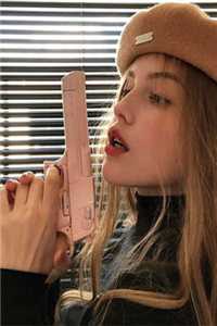 影后老婆领奖时，女儿和我身死的新闻冲上了热搜C400未删节
