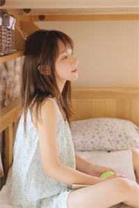 首富老婆拿男大当解药后，我闪婚年下小女友爆火全网