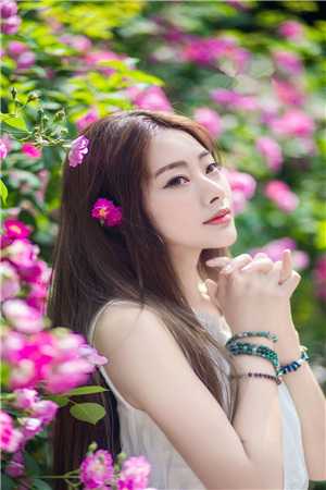 退婚改嫁大佬，渣叔堂妹哭晕在厕所:全文+结局+番外