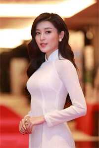 重生后手撕偏心婆婆和恶毒妯娌卢宛儿小玥