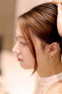 年代：弃女是泥巴？咋养成富贵花全文+后续