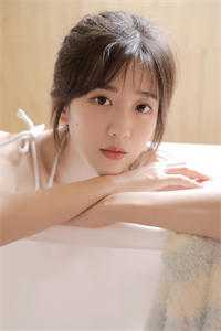 年代：弃女是泥巴？咋养成富贵花全章+后续