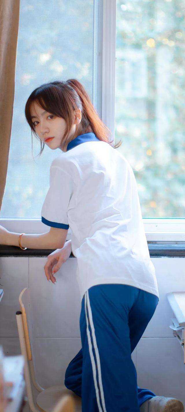 重生后，我从姐姐手里怒抢神女身份广告+结局
