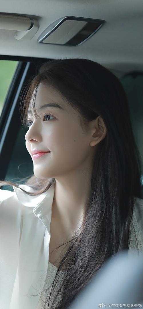 装穷妻子拍百万labubu送竹马儿子，却让女儿勤俭彤彤季薇薇完结文