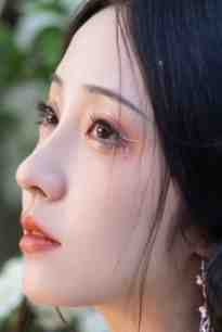 挺成功的女强人