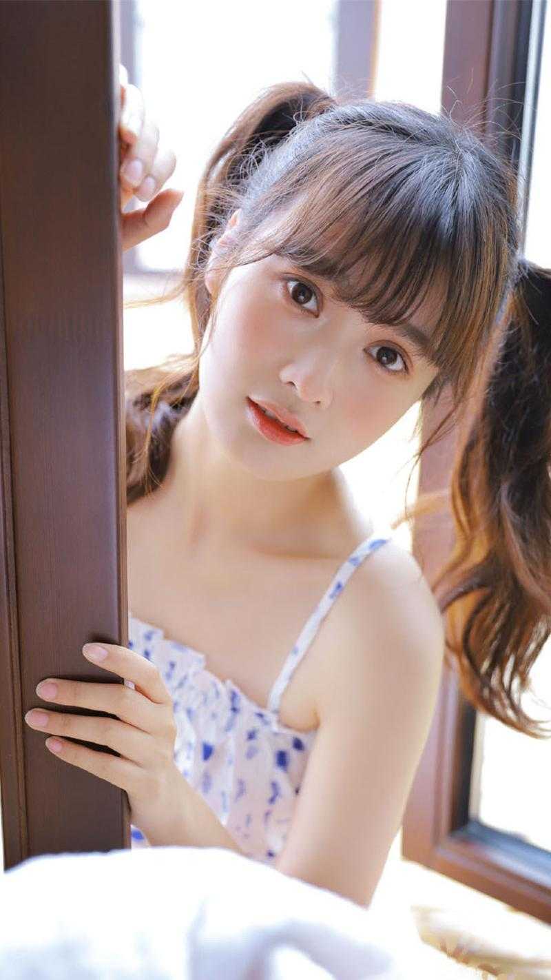 重生团宠：大佬娇妻美又飒小说